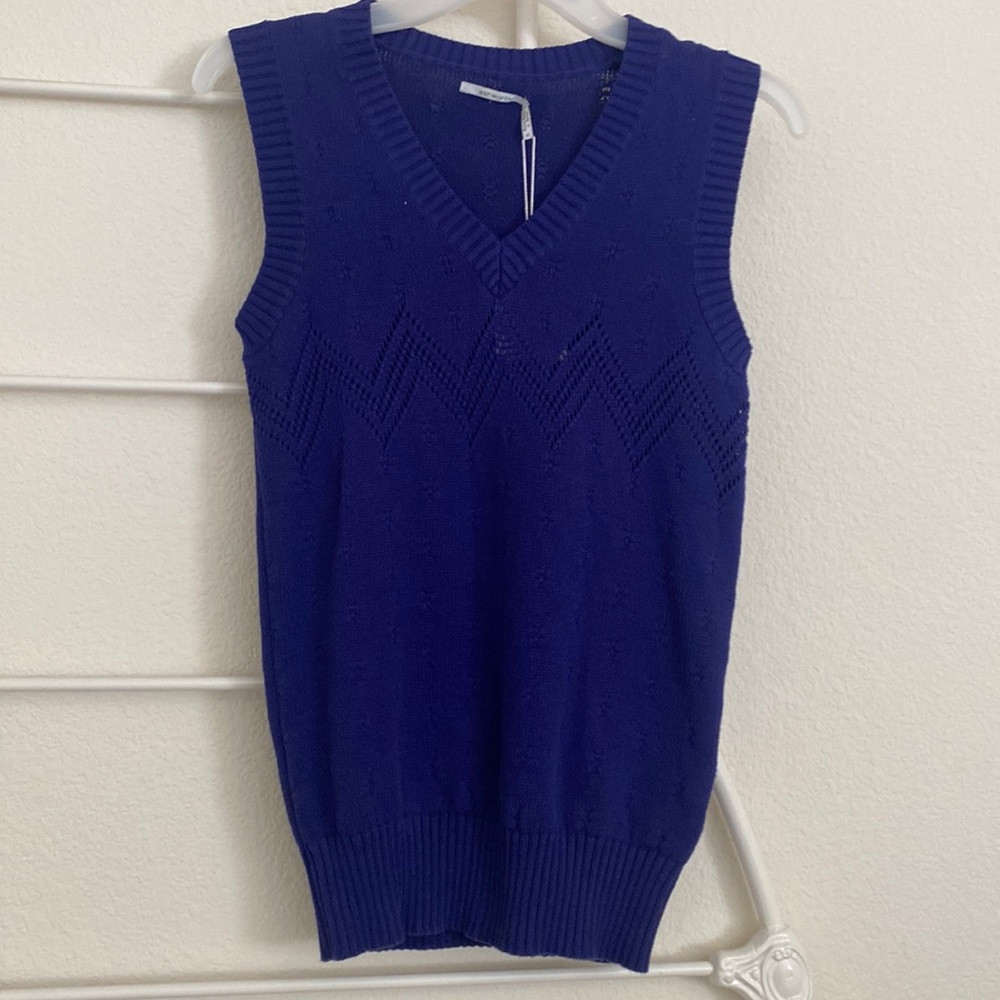 NWT Ashworth Vest Sweater Blue Crochets SZ S